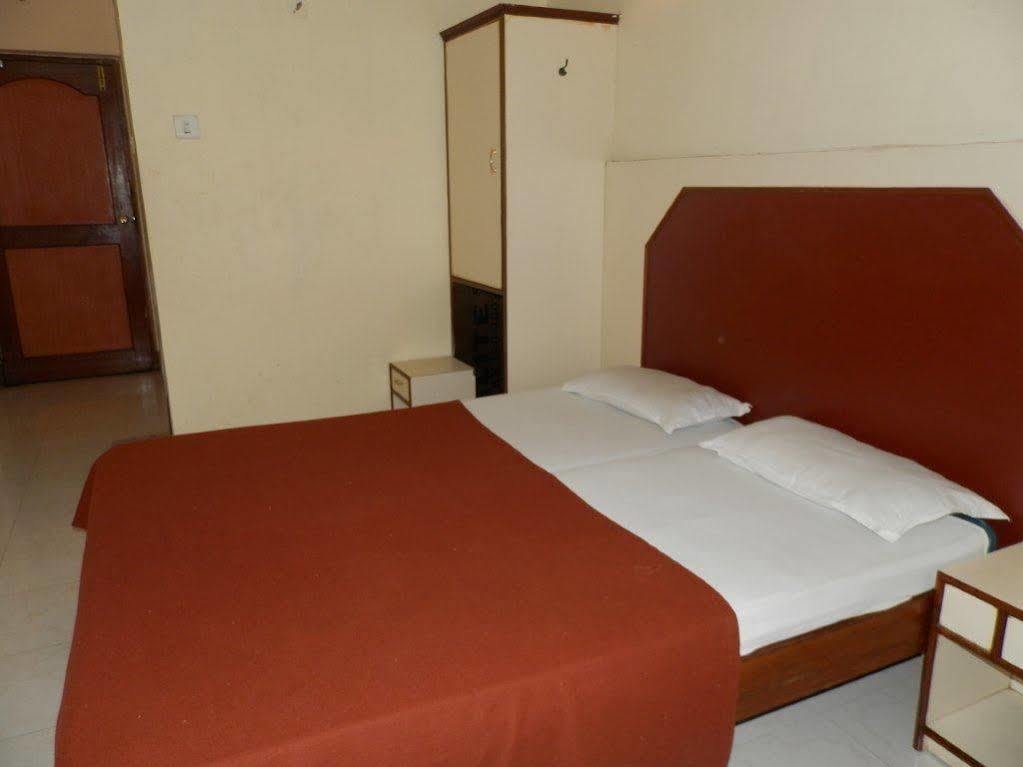 מדגאון Hotel Shree Damodar Regency מראה חיצוני תמונה